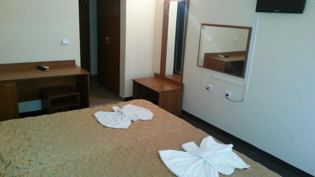 Sandor Hotel Nesebar Rom bilde